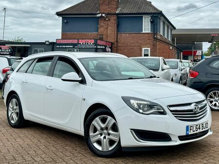 VAUXHALL INSIGNIA 2.0 CDTi Design Sports Tourer Euro 5 5dr