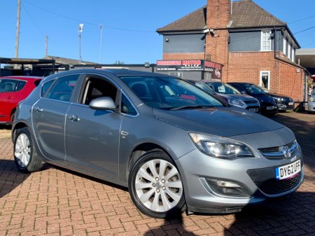 VAUXHALL ASTRA 1.6 16v Elite Euro 5 5dr