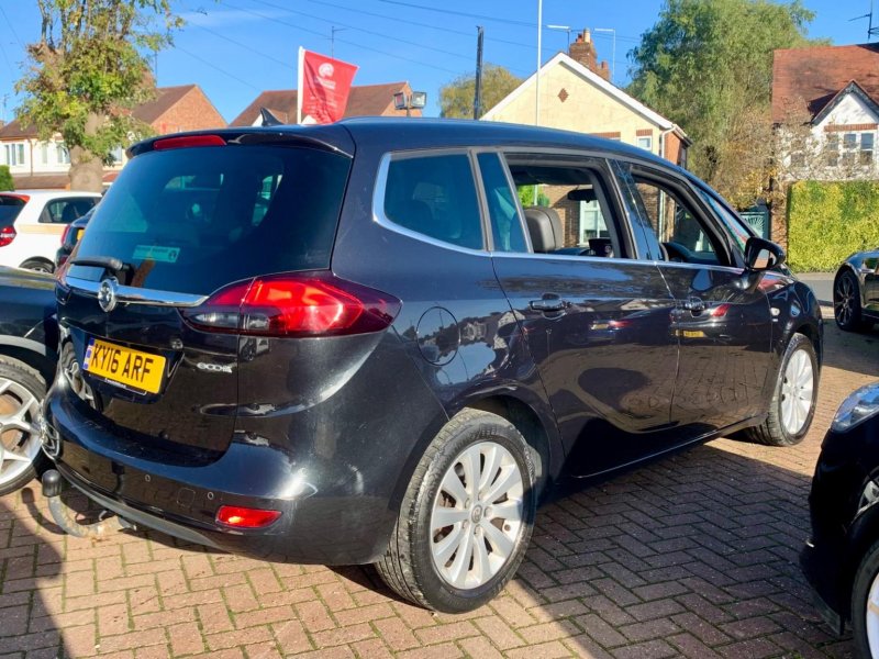 VAUXHALL ZAFIRA TOURER